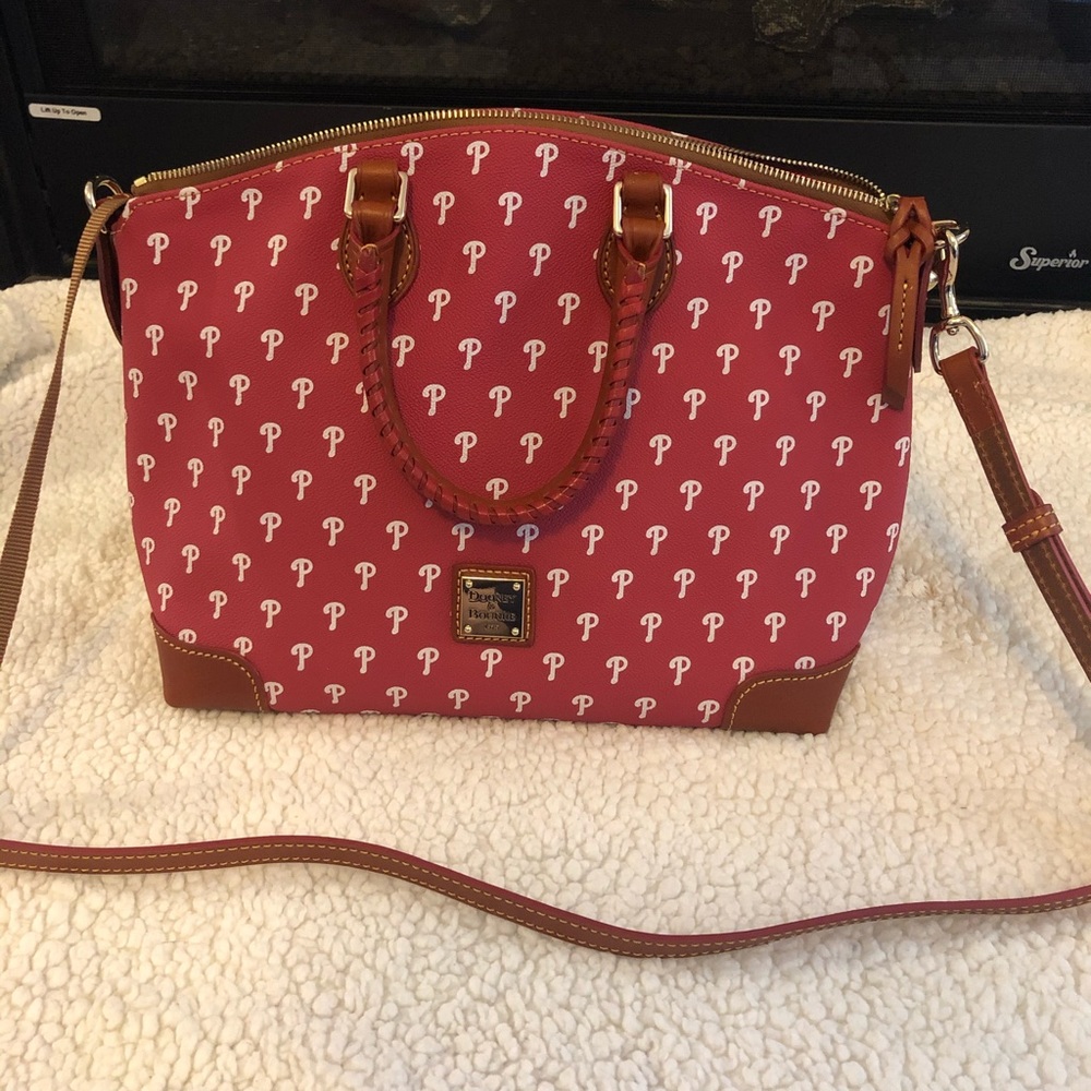 Brand new Phillies Dooney & Bourke bag!
